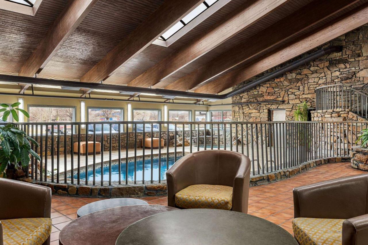 Travelodge By Wyndham Coffeyville Exteriör bild