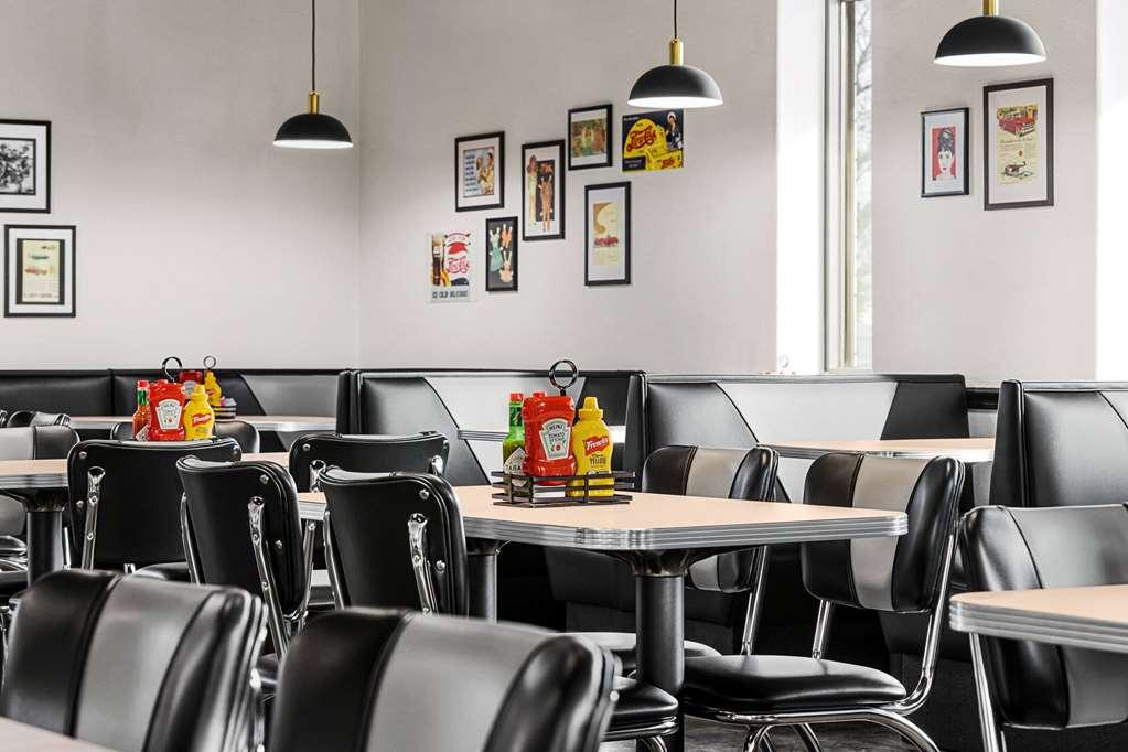 Travelodge By Wyndham Coffeyville Restaurang bild